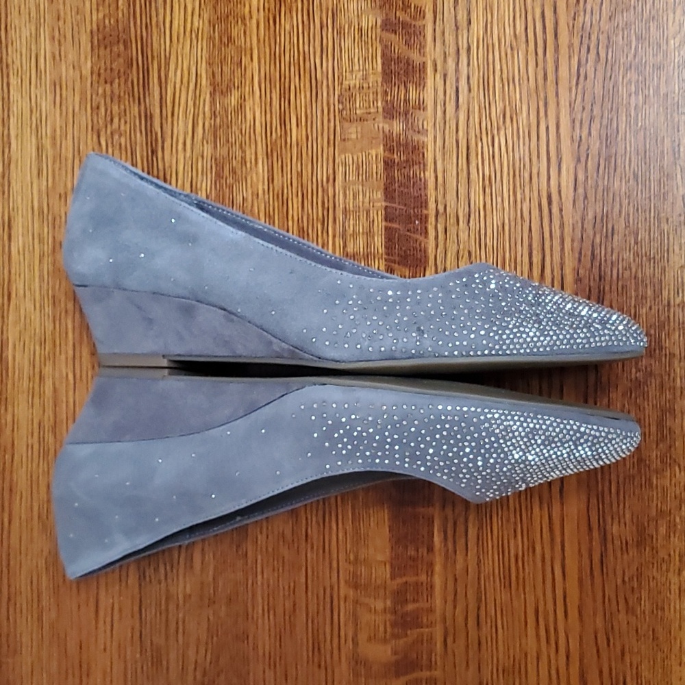 NWOB ANNE KLEIN iflex "KELLERY" Sparkle Toe Wedge Heel Shoes - Picture 4 of 10